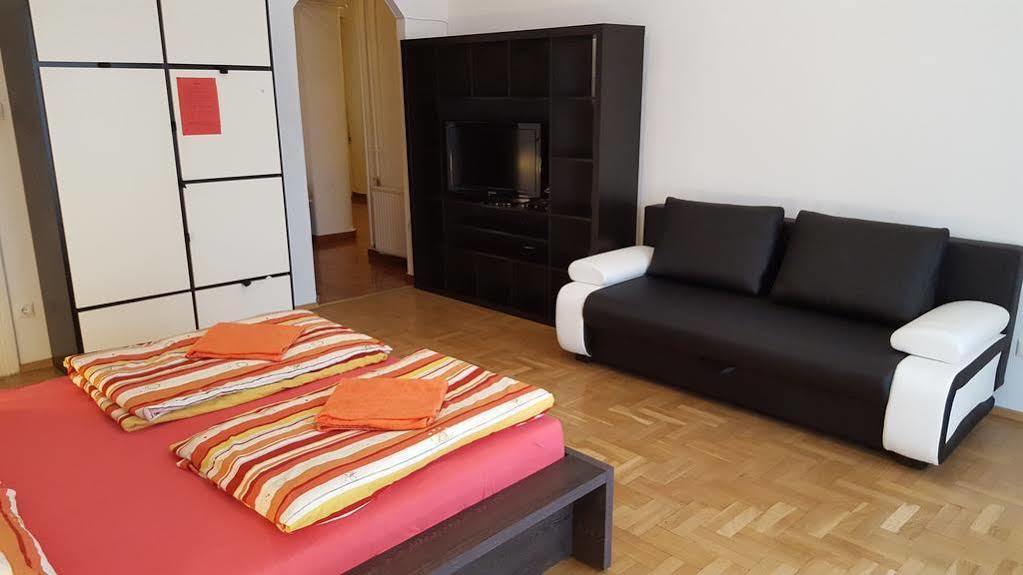 Boomerang Hostel Budapest Eksteriør bilde